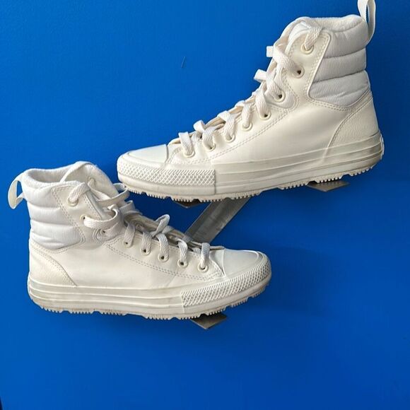 Converse Chuck Taylor All Star White Fleece Lined Sneaker men Sz:6.5 US women 8. - Picture 1 of 6